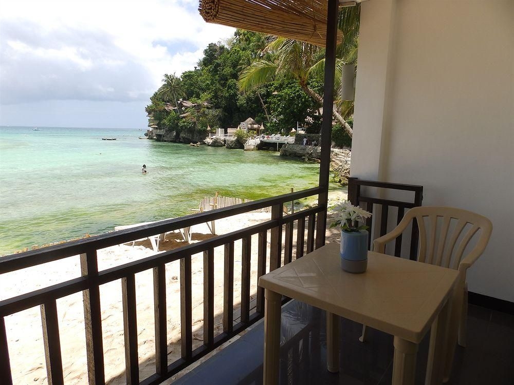 The Beach House Resort2