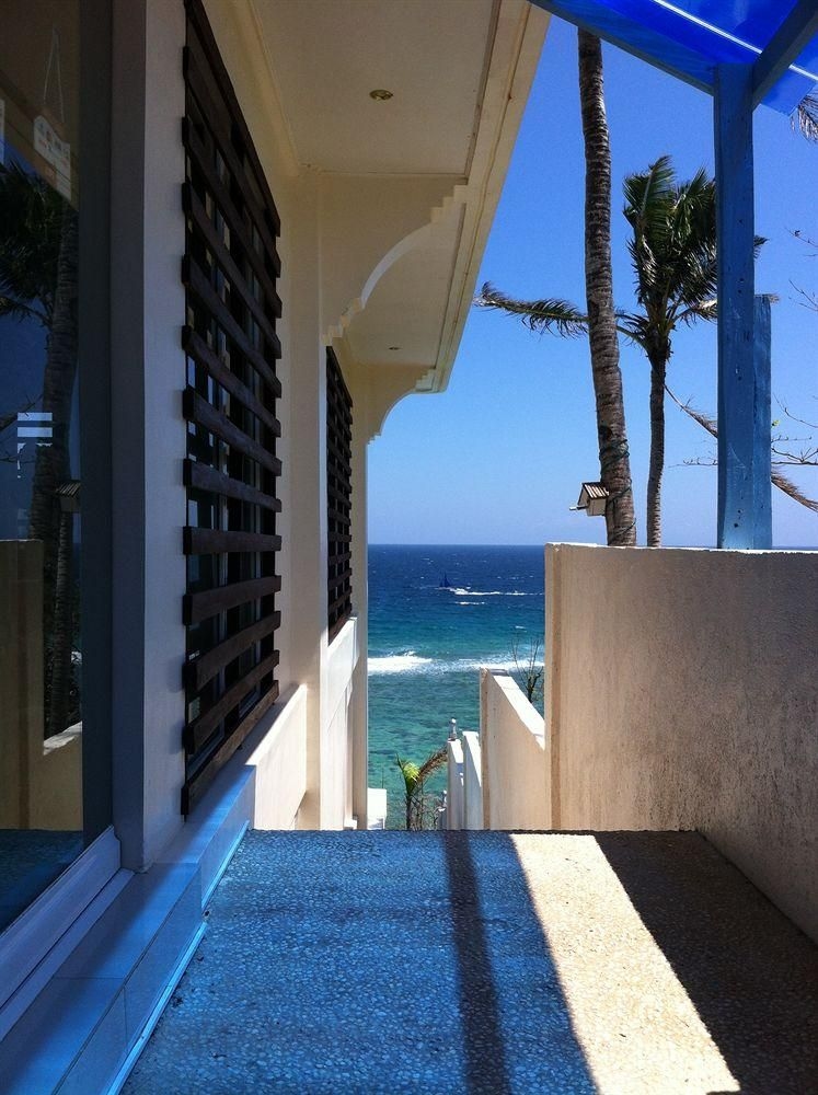 Flora East Resort and Spa3