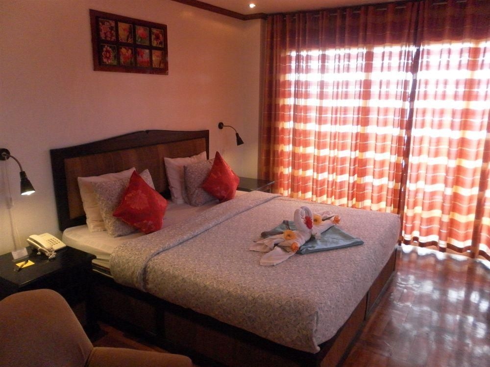 Flora East Resort and Spa2