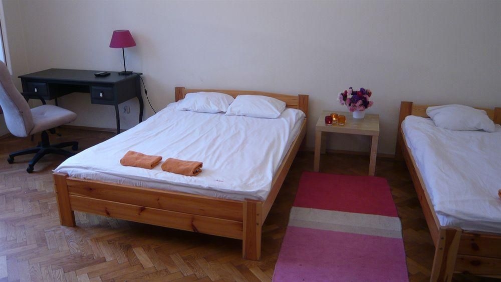 Aston Hostel3