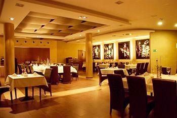 RUBEN HOTEL3