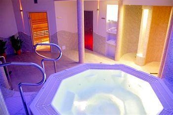 RUBEN HOTEL2
