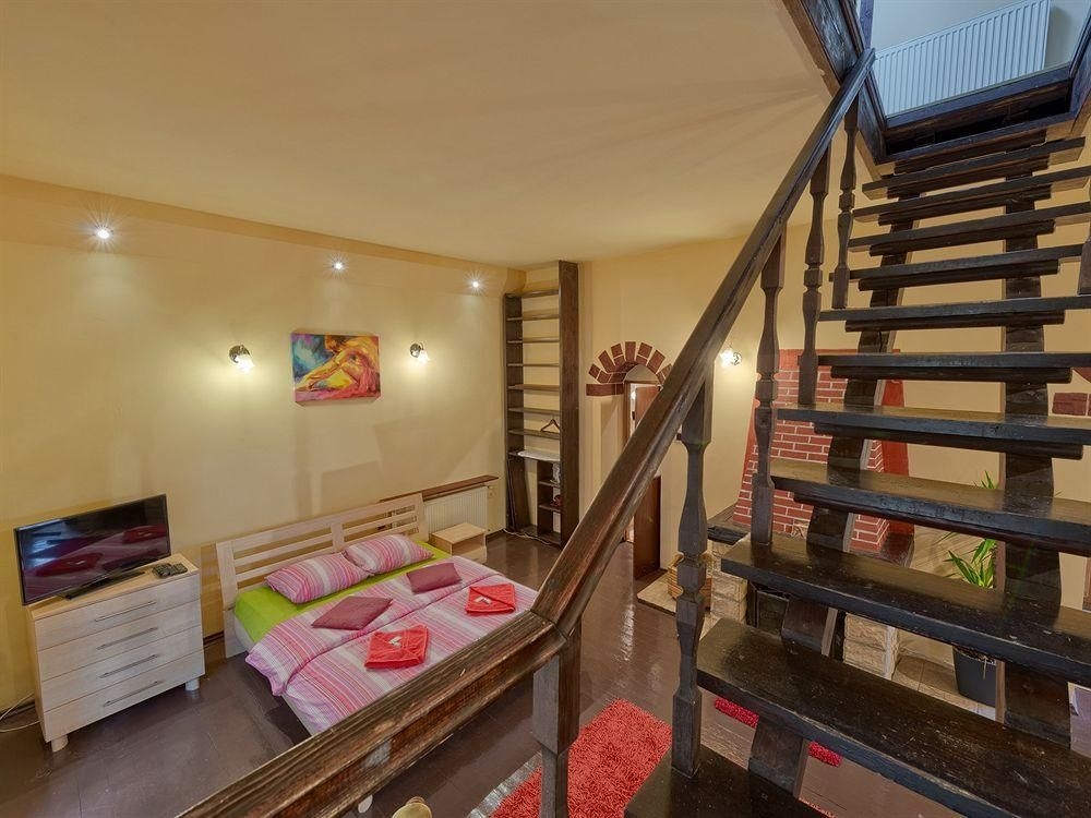 Princess Apartments3