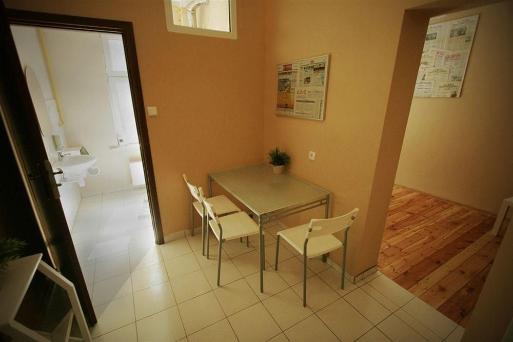 Explorer Hostel0