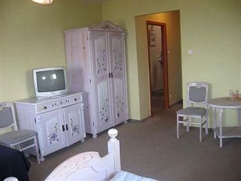 Gosciniec Nowa Wioska1