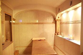 Hotel Royal2