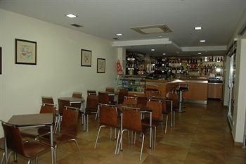 Hotel Albergaria Borges3