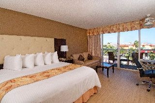 Wyndham Garden Clearwater Beach0