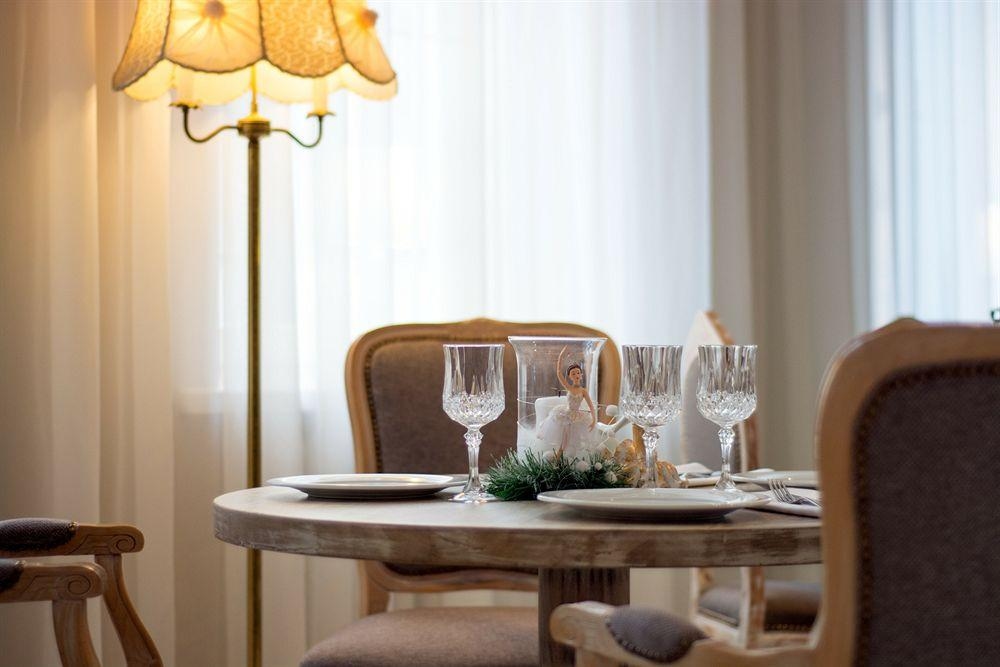 Hotel Tchaikovsky2