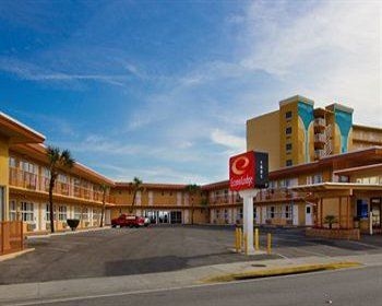 Econo Lodge Oceanfront1