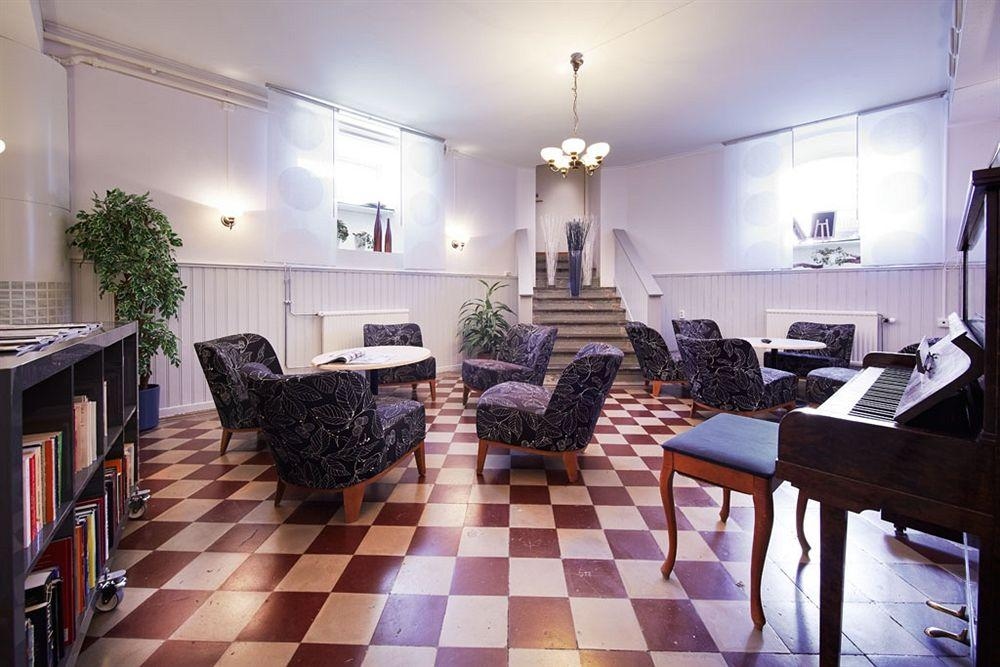 City Hotell1