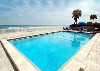 Rodeway Inn On The Beach2