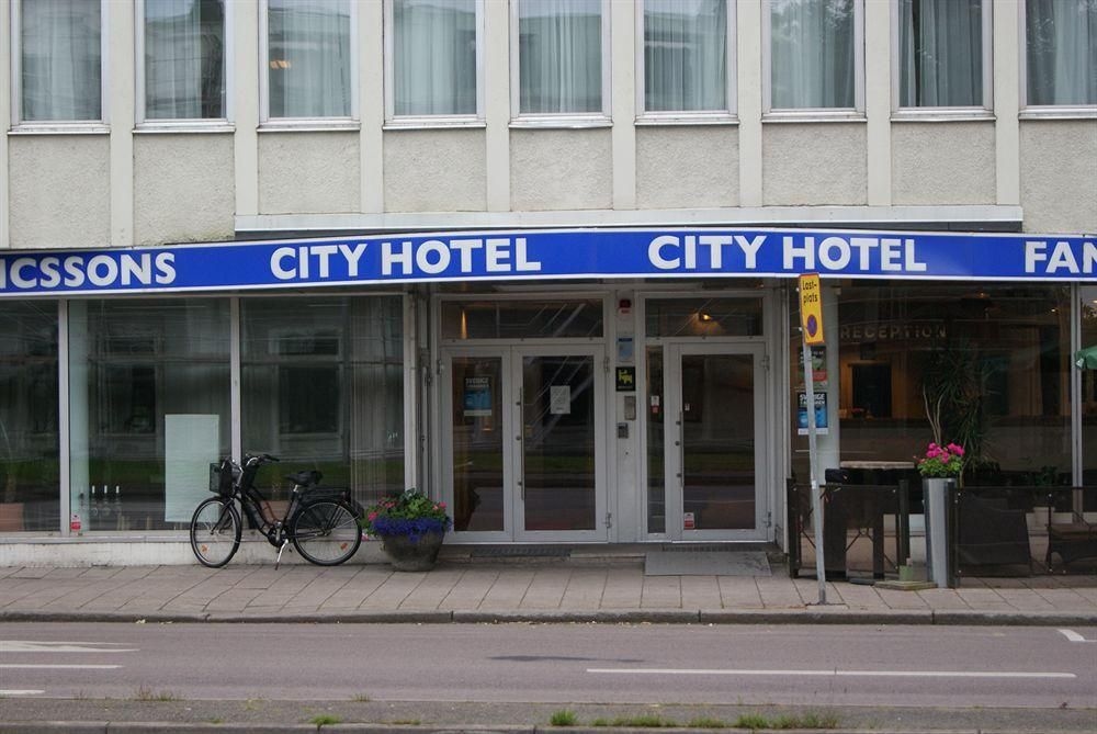 CITY HOTEL, Familjen Ericsson4