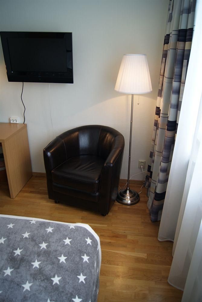 CITY HOTEL, Familjen Ericsson2