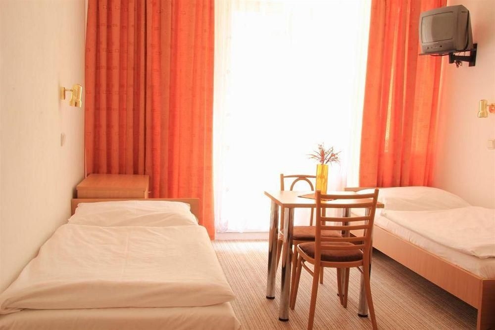 Hotel Turist4