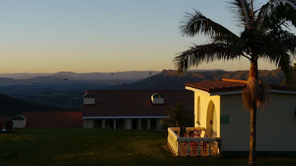 Mountain Inn0