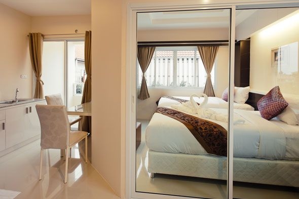 เอ็กเซลล่า โฮเทล (Excella Hotel)4