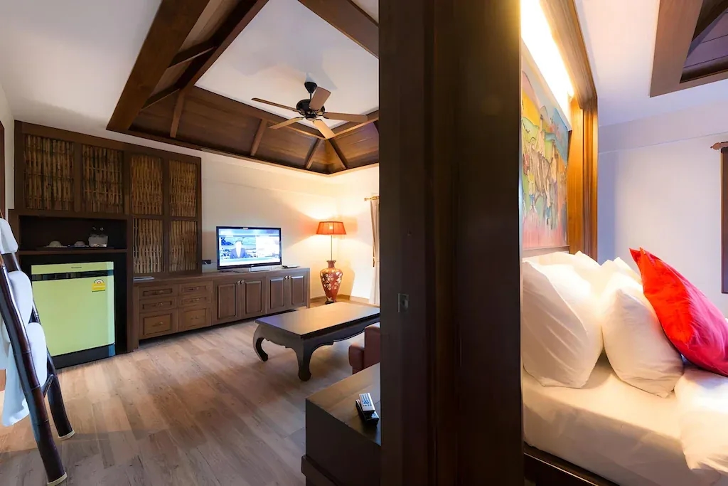 โรงแรมนาค นครา (Nak Nakara Hotel)4