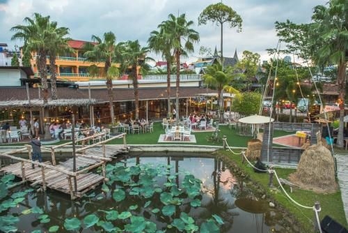 Naina Resort & Spa4