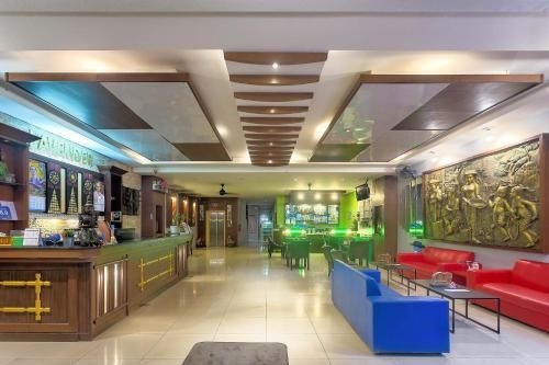 Lavender Hotel0