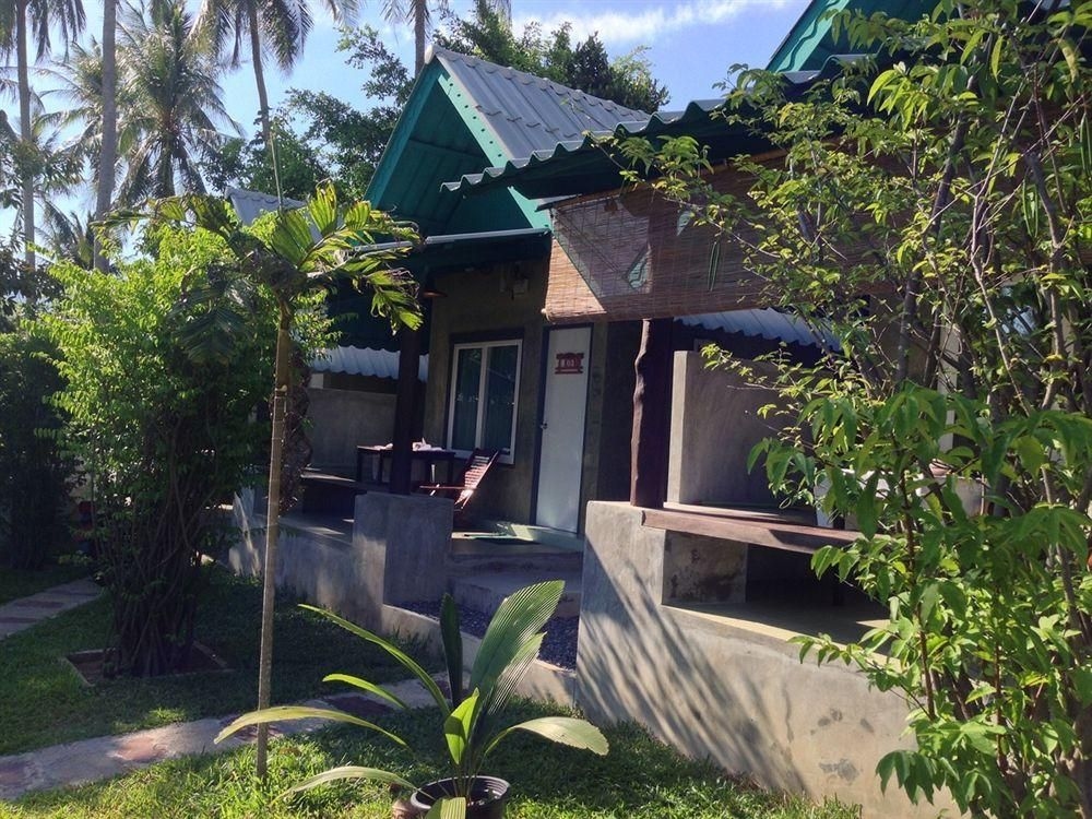 Baan Punsuk Samui0