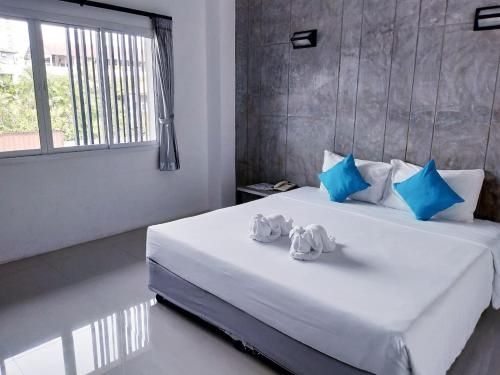โรงแรมบรร (Bun Hotel)1