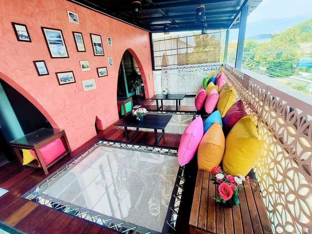 โรงแรมวัลคาโน เชียงใหม่ (Vulcano Hotel at Nimman)1