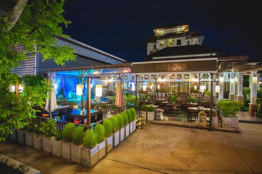 Royal Nakhara Hotel Nongkhai1