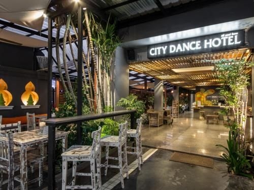 โรงแรมซิตี้ แดนซ์ (City Dance Hotel)0