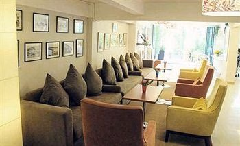 ราชดำเนิน เรสซิเดนซ์ (Ratchadamnoen Residence)0