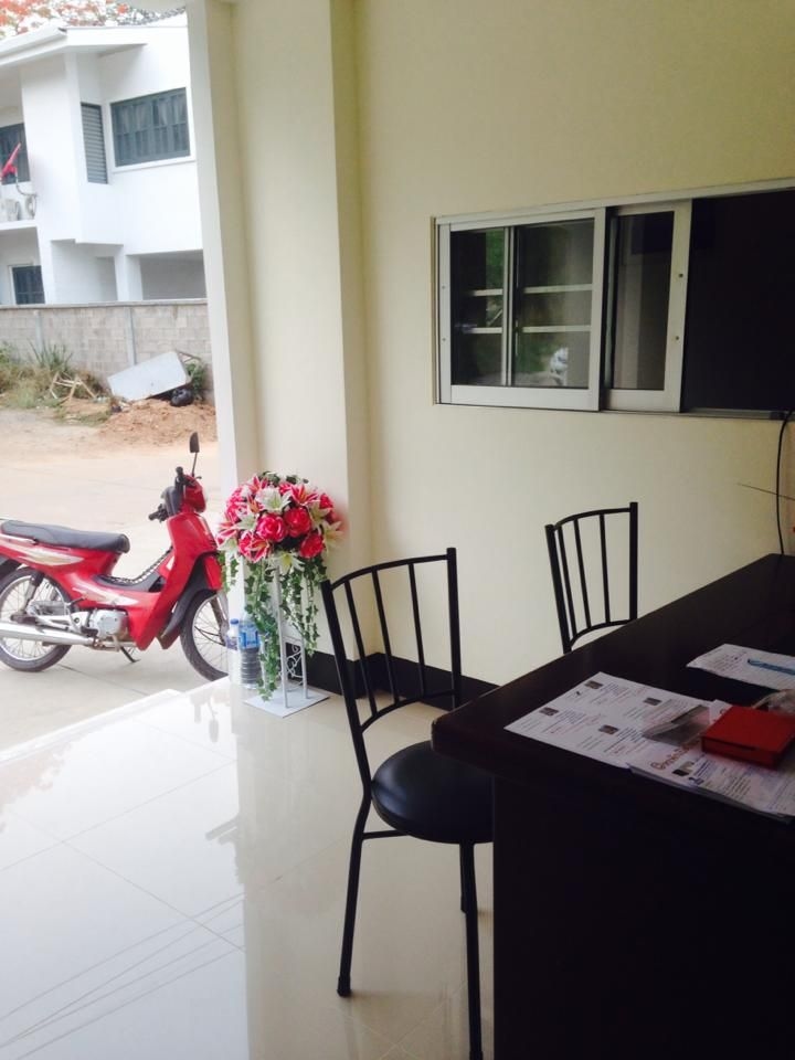 Baan Aom Sin4