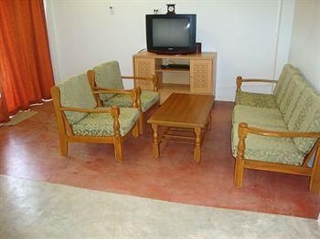 แอทโฮมรีสอร์ท (At Home Resort)4