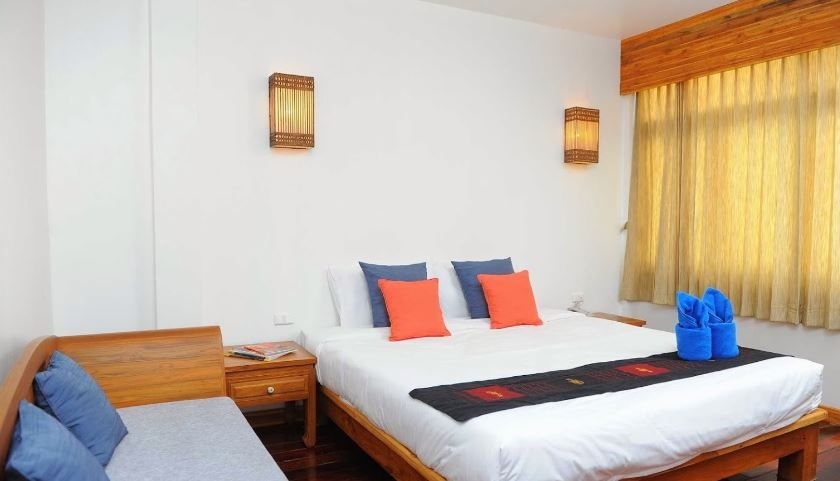 โรงแรมสุขเกษม (Sukkasem Hotel)3