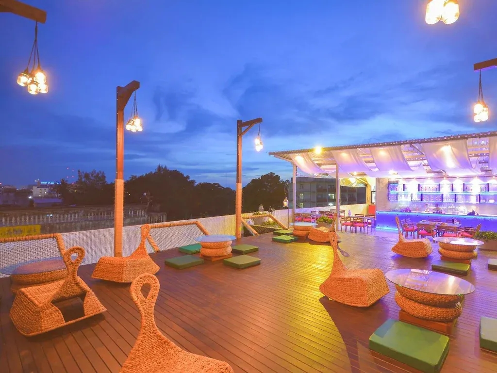 ควิป เบด แอนด์ เบรคฟาสต์ ภูเก็ต โฮเทล (Quip Bed & Breakfast Phuket Hotel)2