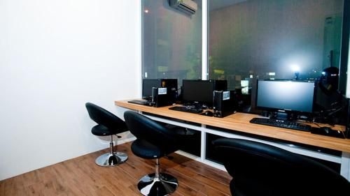 โรงแรม เดอะ แกลเลอรี (The Gallery Hotel)3
