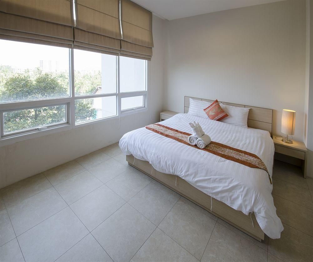 กะรน ฮิลล์ ลักชัวรี่ ทรอปิคอล เอสเตท (Karon Hill Apartment 2)1