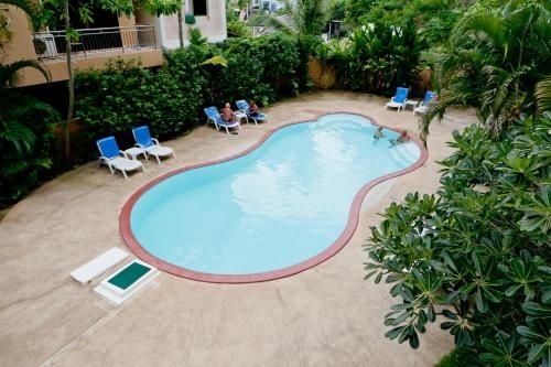 Full Moon Beach Resort0