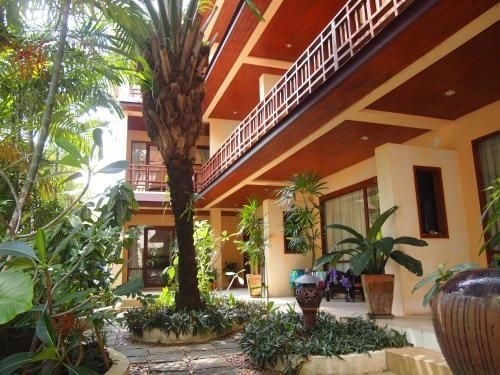 Summer Inn4