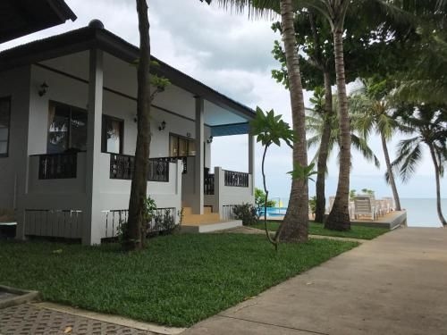 มารีน่า บีช รีสอร์ต (Marina Beach Resort)0