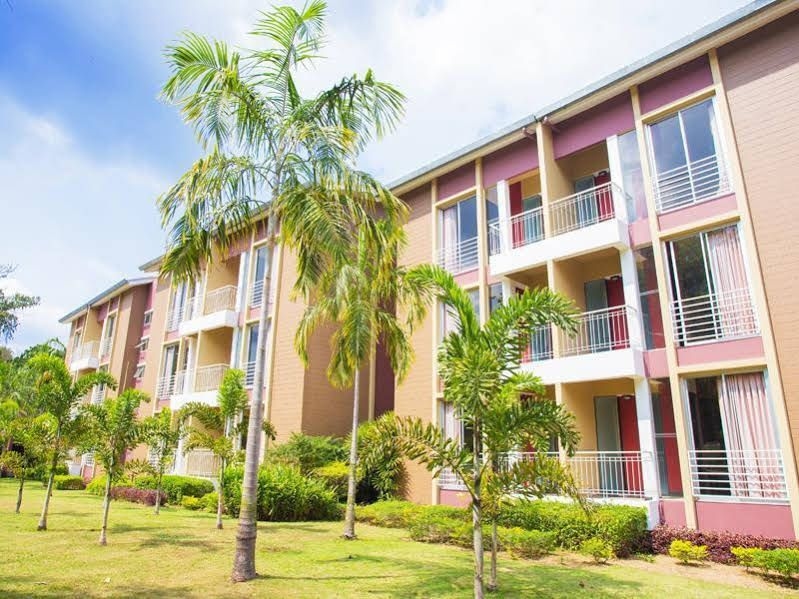 บรุคไซด์ วัลเล่ย์ รีสอร์ท (Brookside Valley Resort)0