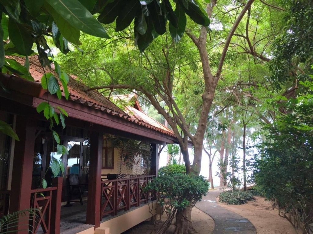 Bayview Beach Resort Baan Grood0