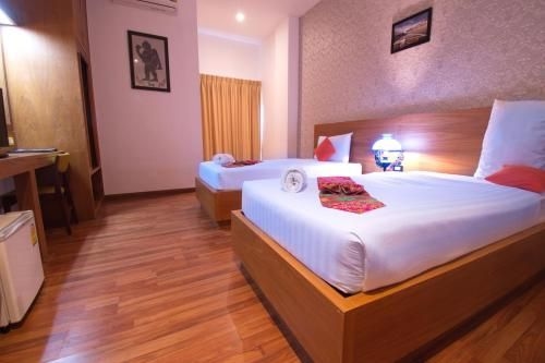 จริงจิตรโฮเทล (Jing Jit Hotel)4