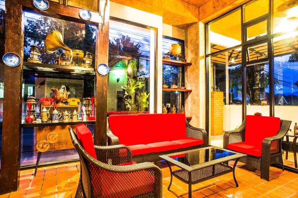 จริงจิตรโฮเทล (Jing Jit Hotel)0