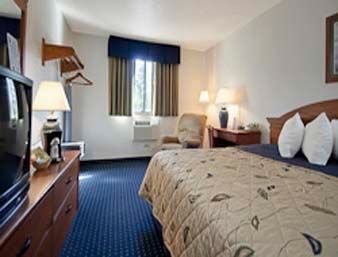 Super 8 Gainesville3