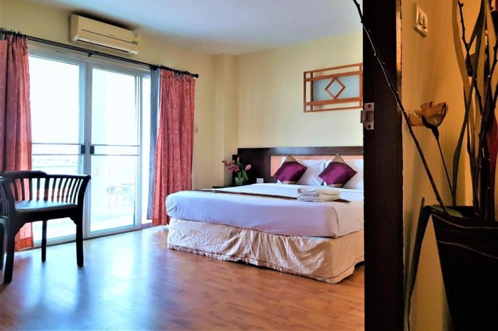 ปางวิมาน เพลซ รีโซเทล (Pangviman Place Resotel)3