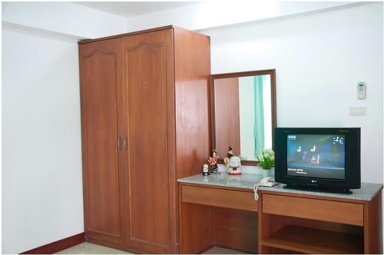 โกลเด้น เฮ้าส์ แอท สุขุมวิท 50 (Golden House At Sukhumvit 50)2