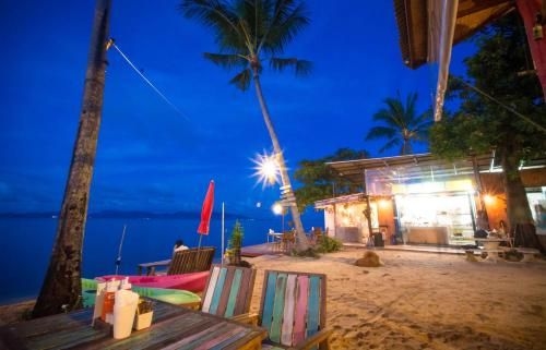 บายบีช รีสอร์ท (By Beach Resort)2