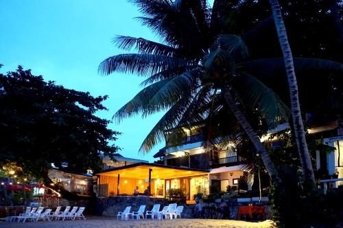 เดอะ ลอดจ์ (The Lodge)3