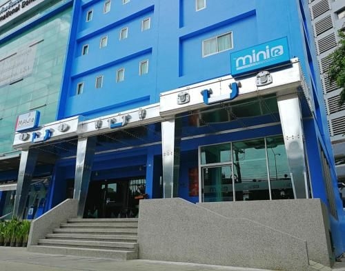 โรงแรมเดอะ มินิ อาร์ รัชดา (The Mini R Ratchada Hotel)1