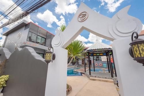 ชญาดล รีสอร์ต (Chayadol Resort)4